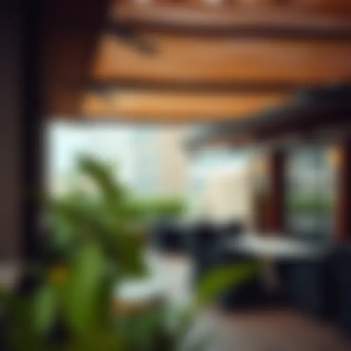 Relaxing outdoor dining area within Al Nakheel Mall